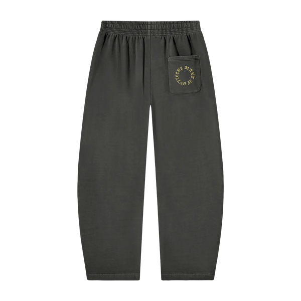 MIO Circle Sweats
